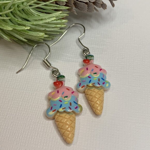 Ice Cream Earring, Funny Food Earring, Gift Idea, Ice Cream Cone Earring - Picture 4 of 7